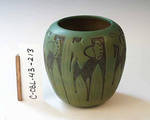 C CBL 043-0213, Green daffodil vase by Margaret Kelly Cable