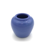 C HCK 064-0369 Gift, Small blue vase by Flora Huckfield