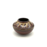 C MTT 108-0295, Bentonite pot by Julia Mattson