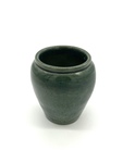 C MSC 492-1207 Gift, Small green pot by Iris Westman